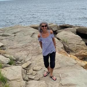 Meet your Posher, Odette